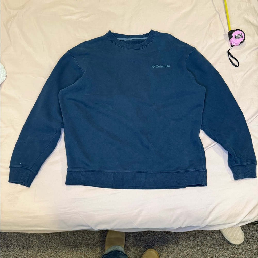 Columbia crew neck